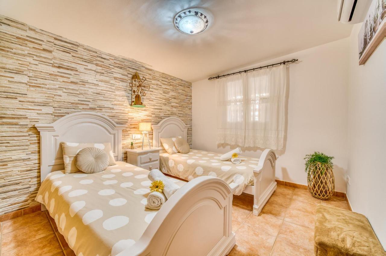 Ideal Property Mallorca - Can Caragol Inca Exteriör bild